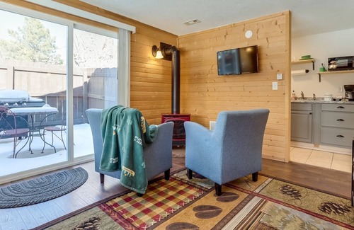 Lyons Cabin | Cedar Cabin*Fireplace*-Winter Getaway-*RMNP*