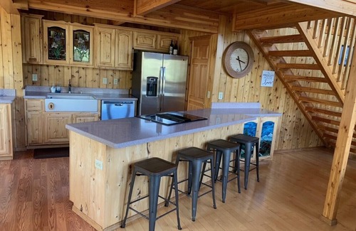 Prescott Cabin | Cedar Cabin only 8 Minutes from Downtown Prescott