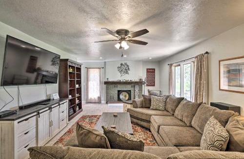 Cedar City House | Cedar City Family Home with Game Room and Yard!