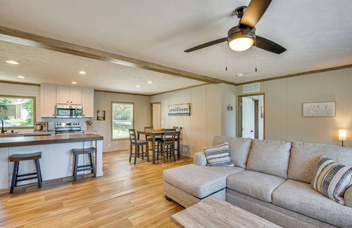 Seven Points House | Cedar Creek Reservoir Home w/Private Boat Ramp!