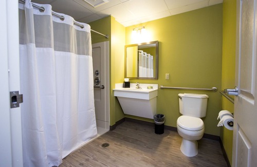 Sandusky Hotel | Cedar Point's Express Hotel