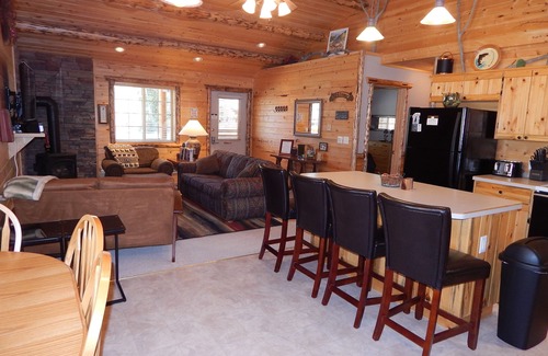 Island Park Cabin | Cedar Rest is a Charming Cabin Just 17 Miles From Gates Of Yellowstone