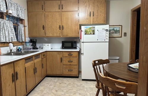 Ephraim Cottage | Cedars and Sandy Beaches