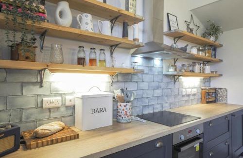Llanarth House | Ceirios Wen Aberaeron