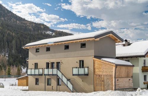 Muhlbach im Pinzgau Apartment | Celine Top 3