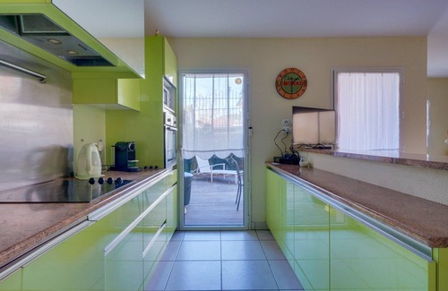 Cote Landaise Apartment | Center Arcachon : Terrace 100m², Parking, 5 Pers