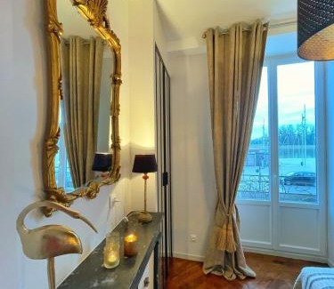 Macon Apartment | Center Macon charmant appartement avec vue sur la Saone