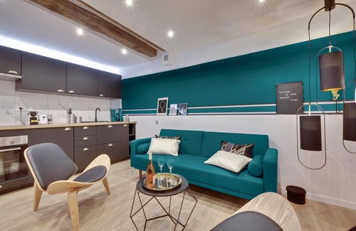 Les Halles Apartment | center of the historical Paris