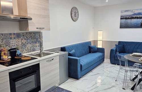 Castellammare di Stabia Apartment | Centrally located near the sea, capri, station for sorrento, Pompeii,Vesuvius
