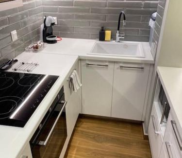 Karditsa Apartment | Central - Άνεση στην καρδιά της πόλης !