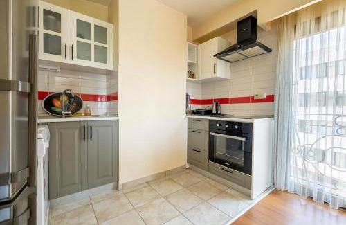 Tophane Apartment | Central 1-BR Apartment with Sea View Near Galataport