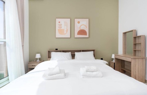 Al Quoz 4 Apartment | Central 1bdr - Al Quoz - Al Khail Height