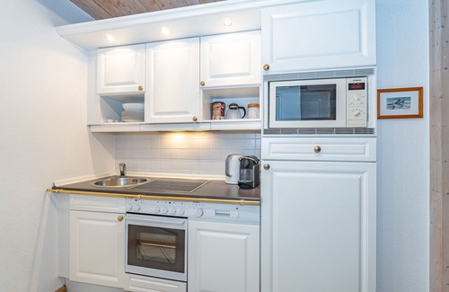 Westerland Apartment | Central 2-room apartment under thatch in Alt-Westerland