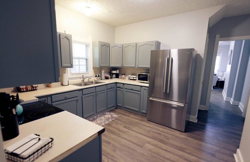 Near Northside House | Central 2BR in Butler-Tarkington/Walk to Red Line