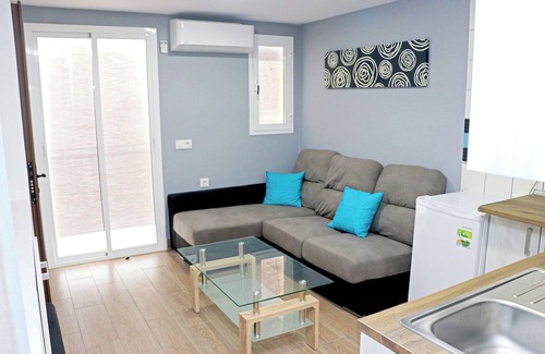 Conil de la Frontera City Center Apartment | Central 4 person apartment, Free Wi-Fi