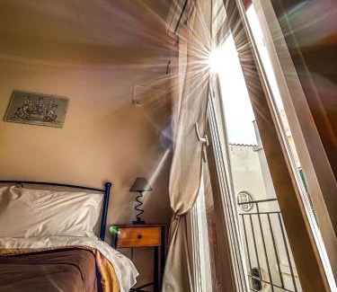 Ermoupoli Hotel | Central 9 Rooms