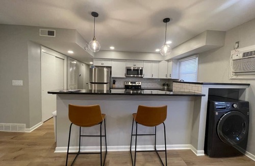 Joslyn Castle Apartment | Central Apartment by UNMC, Walk Everywhere