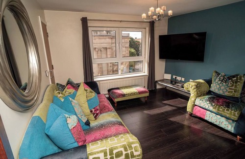 Belfast City Centre Apartment | Central Apartment in Belfast City Centre