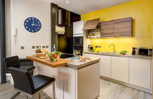 Ambleside Apartment | Central Apartment in Ambleside with parking by LetMeStay