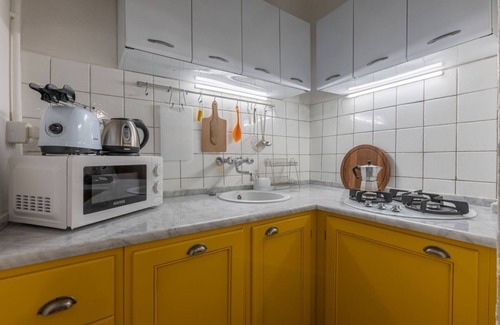 Historic Center Apartment | Central Apartment with Exclusive Court!