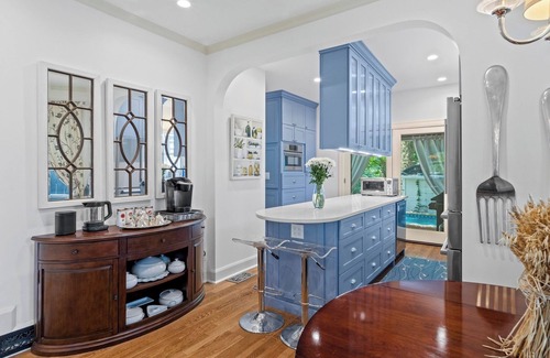 Hancock House | Central Austin home with private pool and hot tub