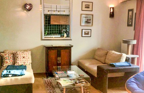 Ilisia Apartment | Central, beautiful, newly renovated home with piano waiting for you!