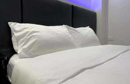 Bacolod Hotel | Central Block Inn