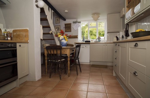 Bridport Cottage | Central Bridport, quiet cottage formerly part of officer's barracks