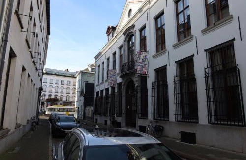 University District Apartment | Central Chic Antwerp 301