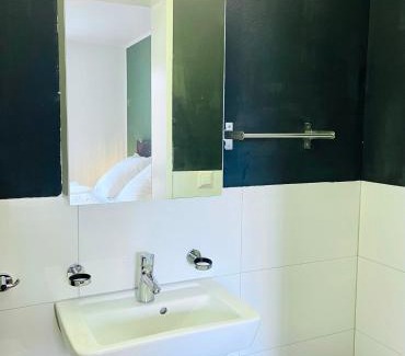 District 4 Apartment | Central city apartment in Zurich!