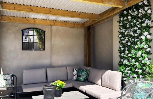 Newcastle House | Central cottage Newcastle