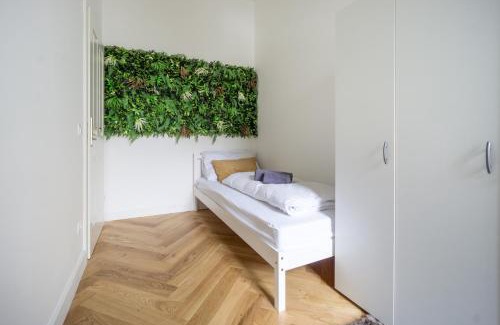 Altlerchenfeld Apartment | Central elegant Heritage Apartment with modern comfort