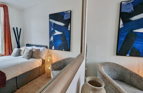 Portsmouth House | Central Home in Portsmouth Sleeps 10