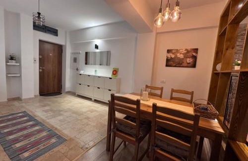 Tirgu Jiu Apartment | Central-home
