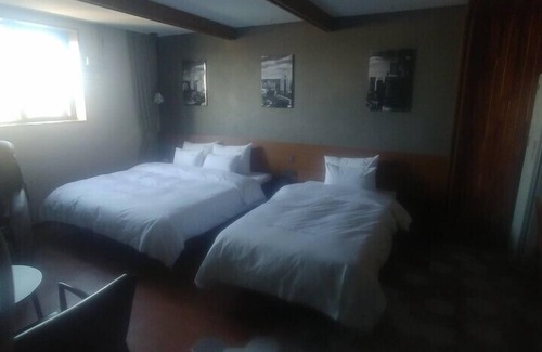 Sacheon Hotel | Central Hotel