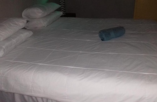 Warrenton Hotel | Central Hotel Warrenton