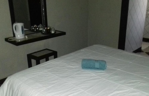 Warrenton Hotel | Central Hotel Warrenton