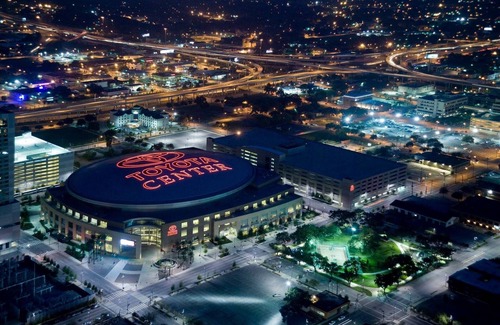 Northside House | Central Houston - Bright and Spacious Modern Mid - 4 miles to DT