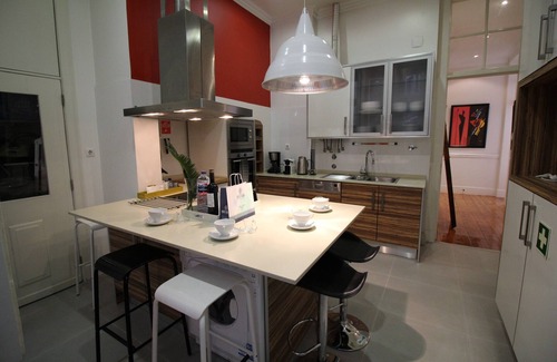 Baixa Apartment | Central Inviting Spacious Apartment in Baixa 107