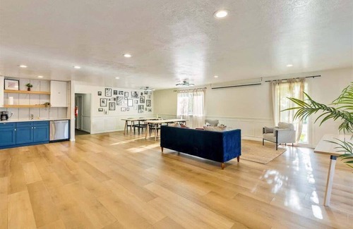 Ogden House | Central Location in Ogden, Private Room & Bath!