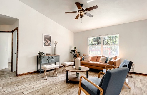 Rural Estates House | Central Location North Naples Tropical 2 Acres of Private Oasis w/hot tub & deck