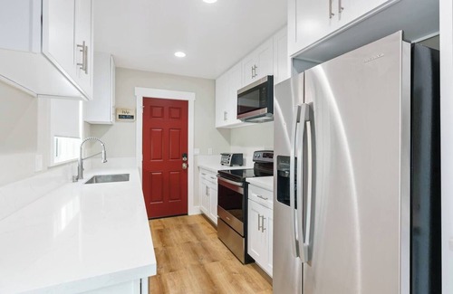 San Gabriel House | Central Location, SGV/626, 15-min to Downtown