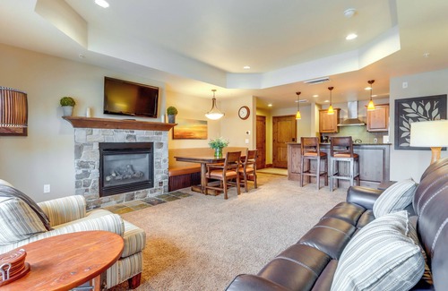 McCall Condo | Central McCall Getaway: Walk to Payette Lake!
