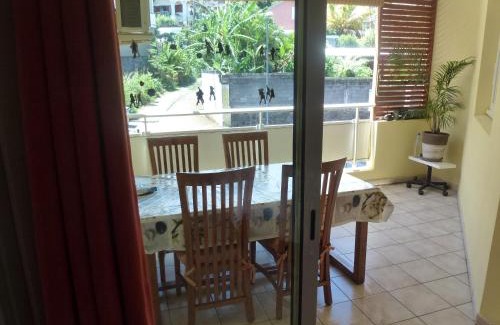 Saint-Denis Apartment | Central Montgaillard