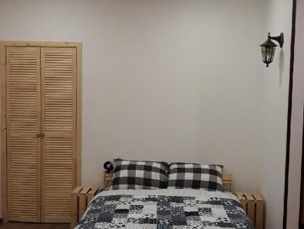 Veliky Novgorod Apartment | Central Park Apartment