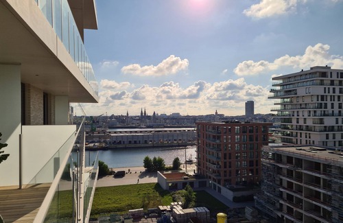 Ostend Apartment | Central Park Suite with sea view terrace, pool and gym, access to quiet beaches
