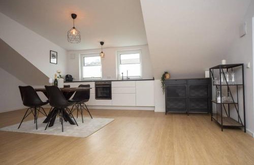 Bayreuth Apartment | Central Penthouse Apartment w/Terrace BBQ