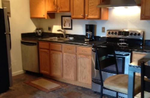 Glenwood Grove - North Iris Condo | Central, Remodeled, 2-Bdrm Suite Retreat!