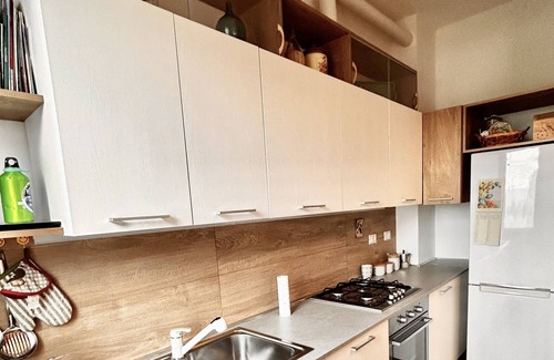 Navile Bed & Breakfast | Central Station - B&B BattiferroGarden-Wi-Fi-SmartTV
