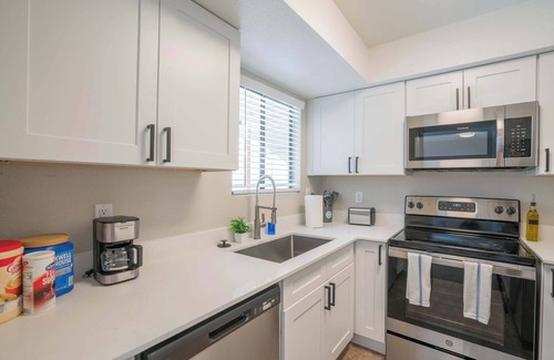 Cox Heights Apartment | Central Stay | Pool, Gym, Parking, Balcony , W/D